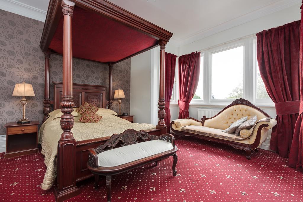 Station Hotel Ashbourne  Extérieur photo
