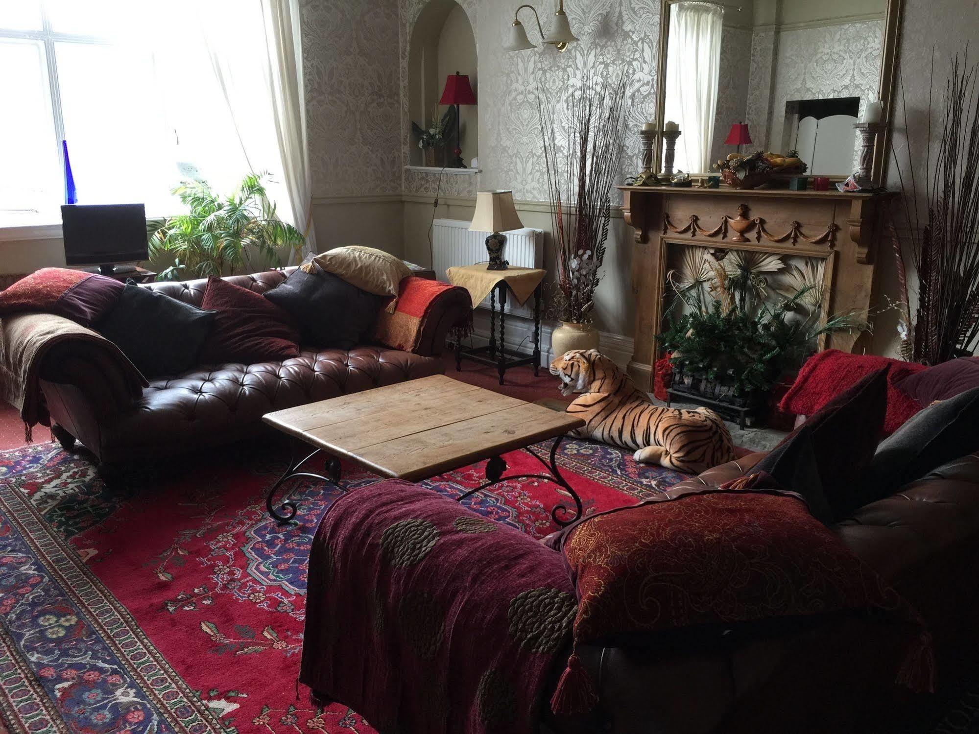 Station Hotel Ashbourne  Extérieur photo